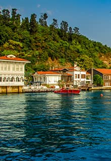 Bosporus Yalı Anwesen am Meeresufer