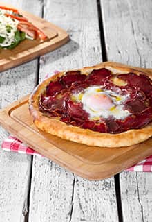 Pastrami Pide