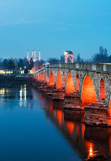 Die Mecidiye-Brücke in Edirne
