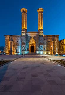 Doppelminarett Madrasa Erzurum