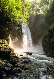 شلال بالوفيت