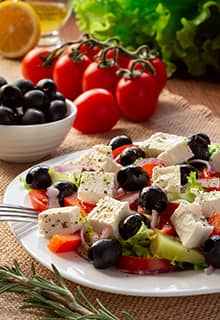 Akdeniz Salatası