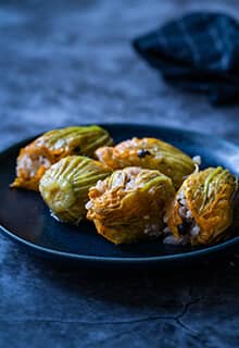 Flor De Calabacín Rellena