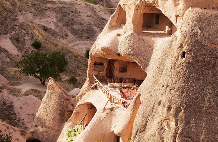 Modern Stone-Carved Cave Homes from the 18th and 19th Centuries