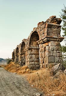 Des tunnels jamais vus sous le château de Gaziantep apparaissent