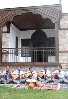 Volksmusik der Region Keskin.
