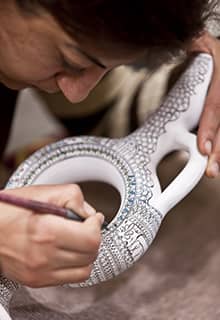 Покраска керамической вазы