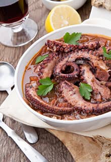 Тушеный осьминог