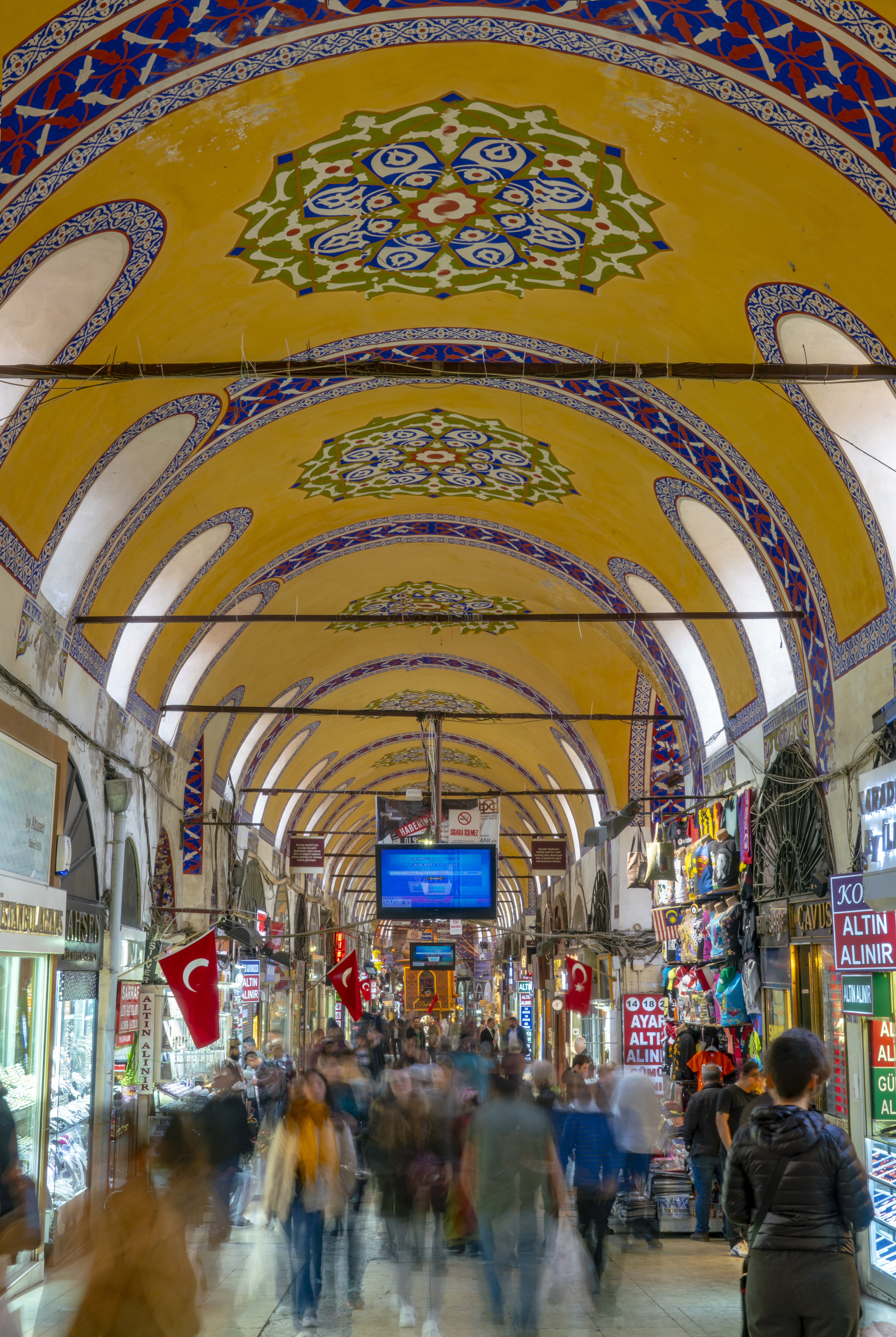istanbulkapalibazaarinterior5304x7912px.jpg