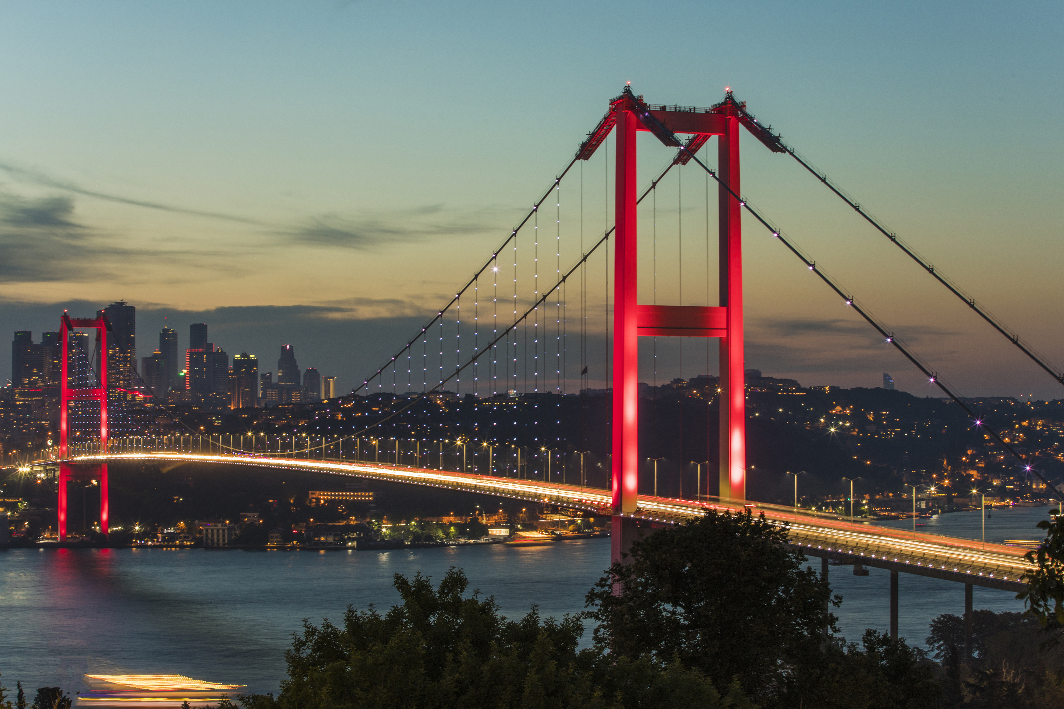 istanbul-bosphorus-bridge.jpg