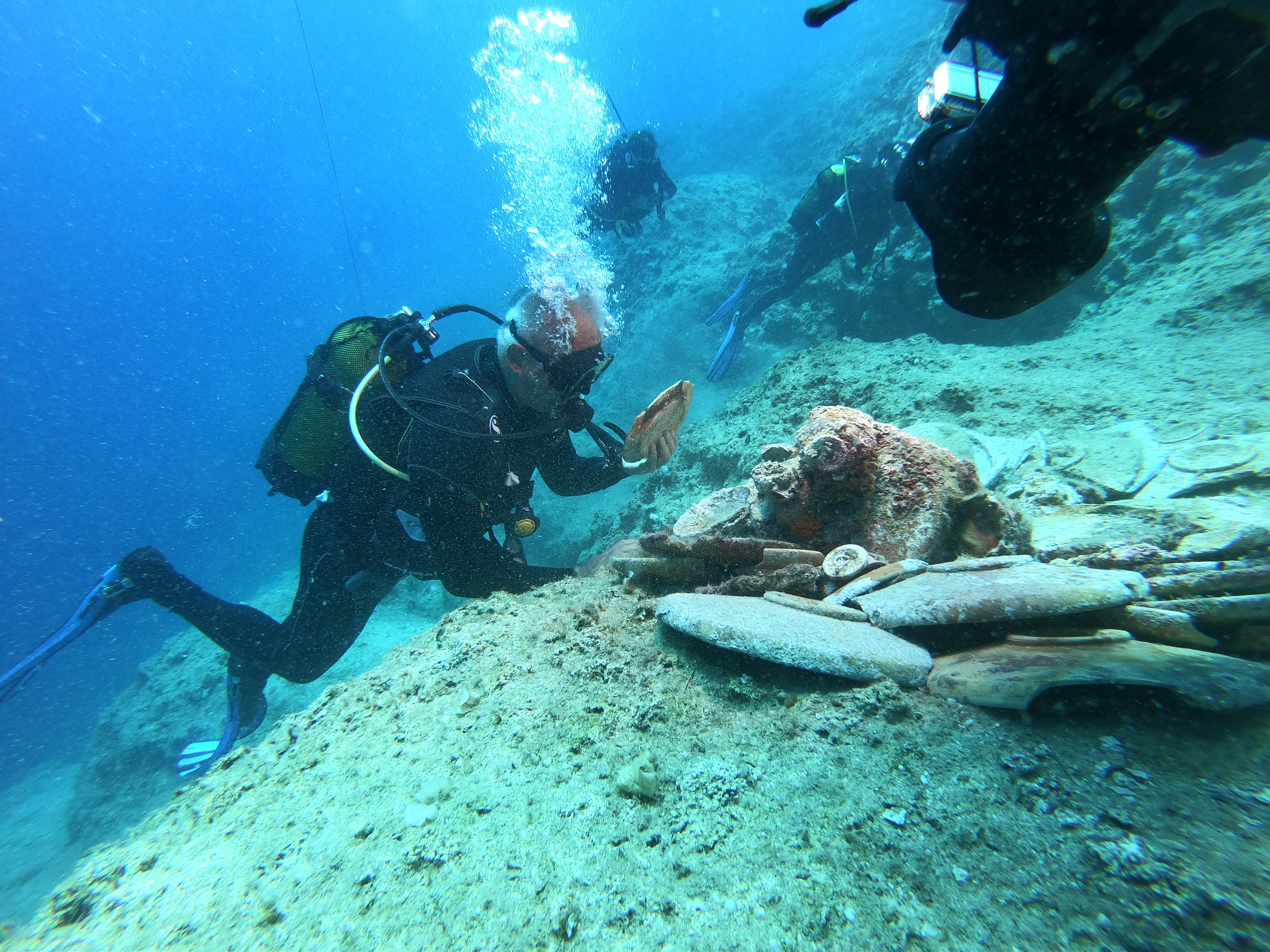 turkiye-unveils-groundbreaking-underwater-discovery-off-antalya-coast-11.jpg