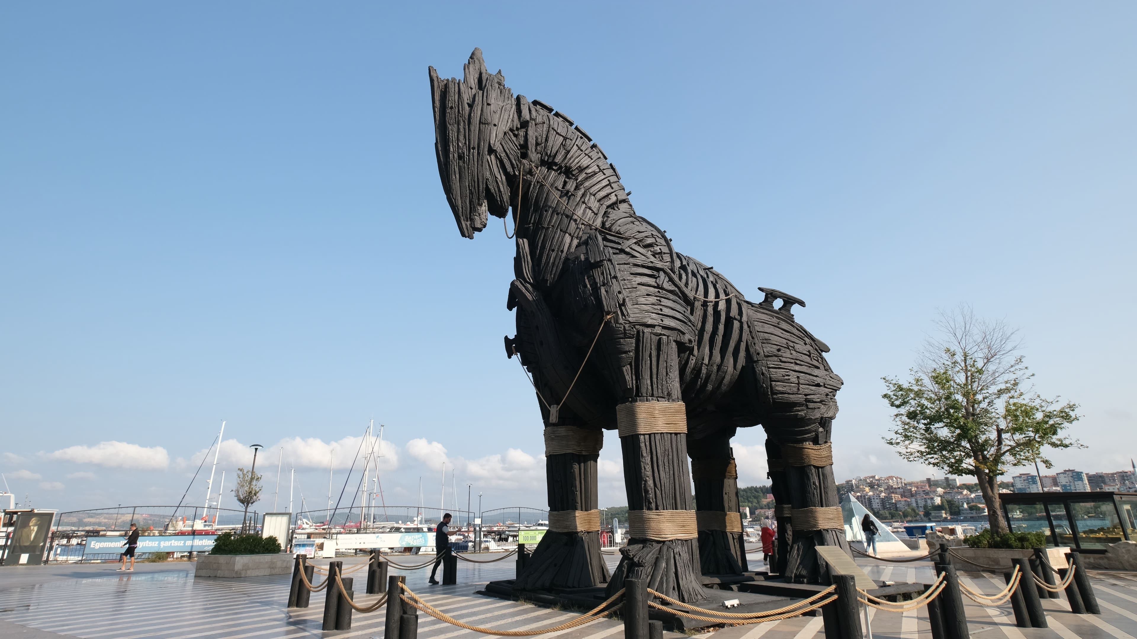 canakkale-city-center-5.jpg
