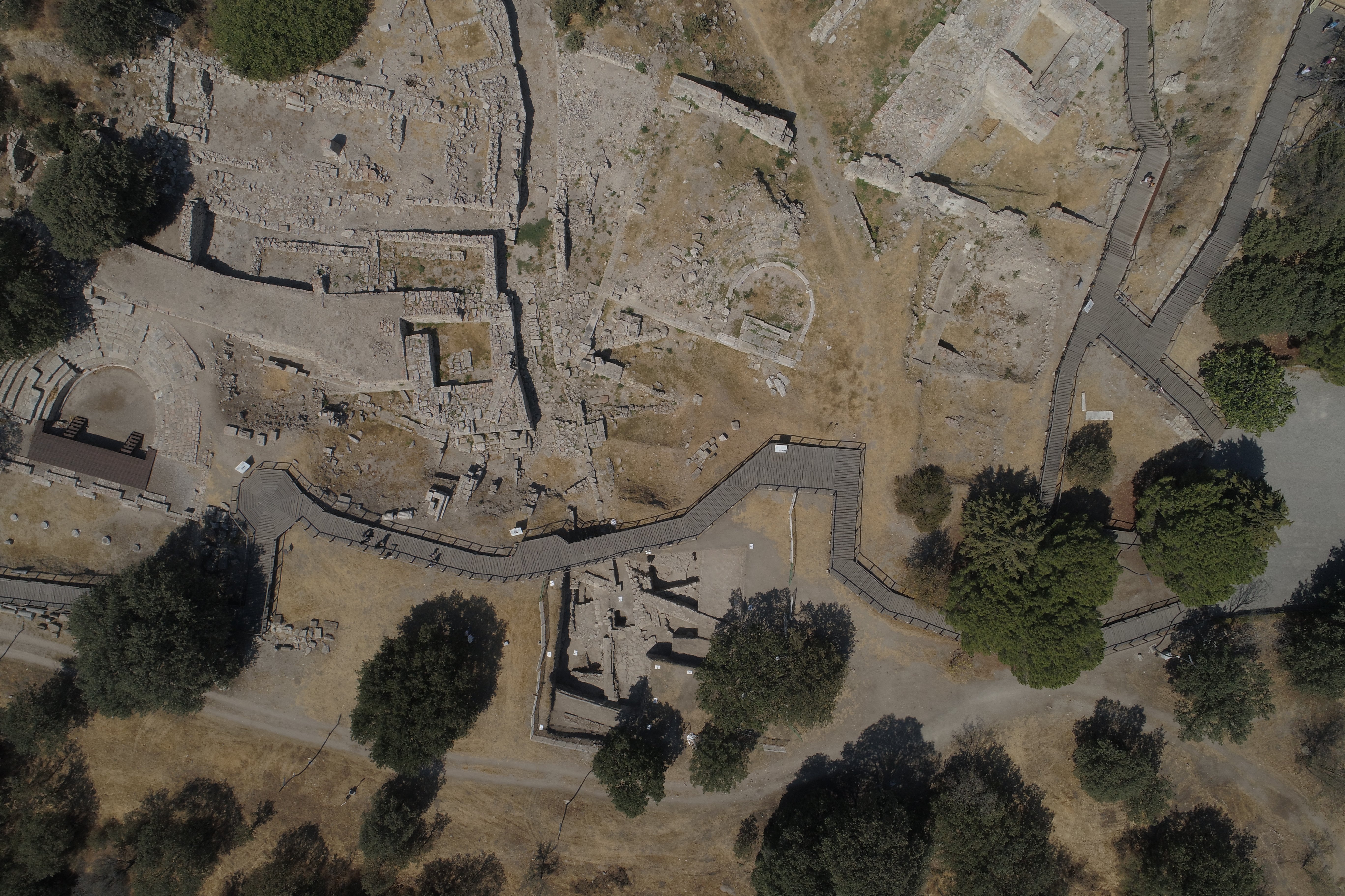 agora-excavations---south-gate.jpg