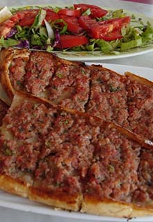 Kale Kıymalı Pide