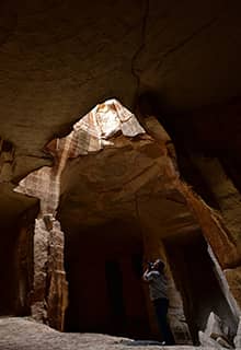 Bazda Caves(巴兹达洞穴)