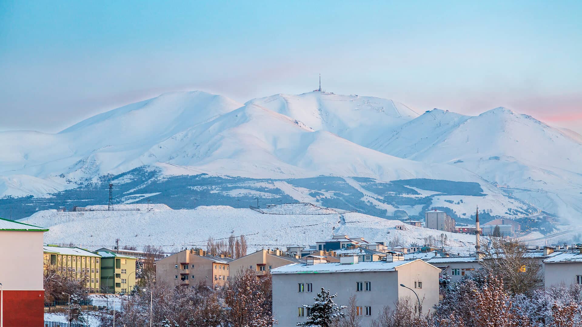 Горы Паландокен