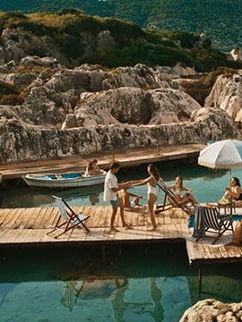 A Splendid Holiday Experience